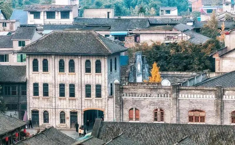 迎冬奥·游四川 | 千年古镇，雪山温泉，遇见古韵的浪漫