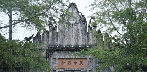 趁着秋色斑斓时，来安仁古镇享受惬意吧